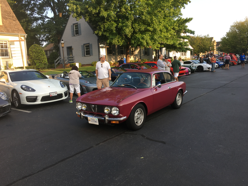 Illustration for article titled Katie's Cars & Coffee Photo Dump (with not very good photos)